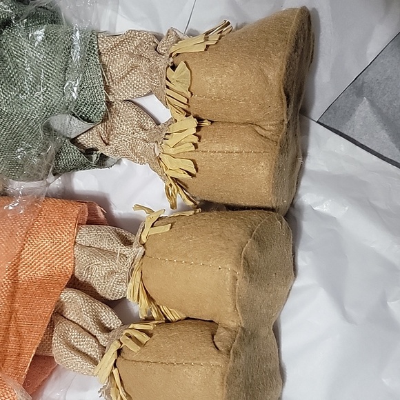 2 NEW Raggedy Ann Style Scarecrows  Burlap Wood Corn Straw Hair Mini - Picture 3 of 4